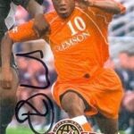 Dane Richards autographed Soccer Card (MLS Soccer) 2010 Upper Deck #91 – Autographed College Cards