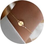 18K Gold Plated Stainless Steel Initial Bracelet Personalized Letter Charm Bracelet Small Dainty Disc Monogram Name Bracelet for Women