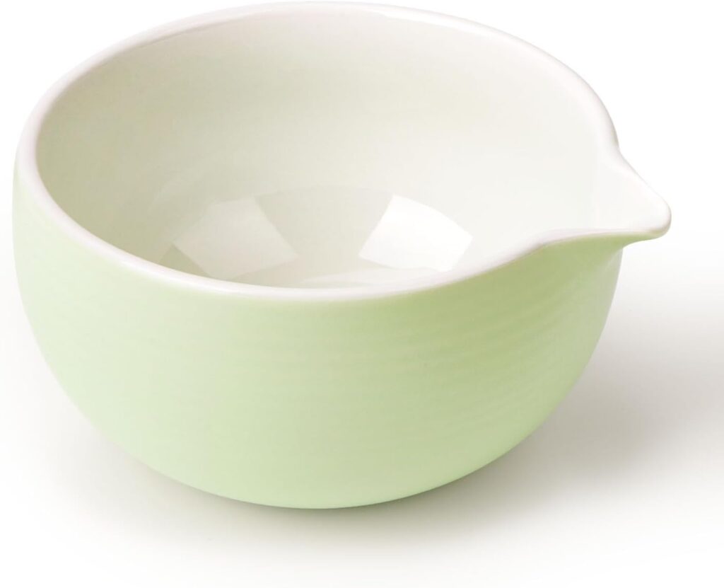 Matcha Bowl with Spout, Ceramic Matcha Tea Bowl (Chawan), Traditional Matcha Mixing Bowl for Whisking Matcha, Light Green (18 Ounce)