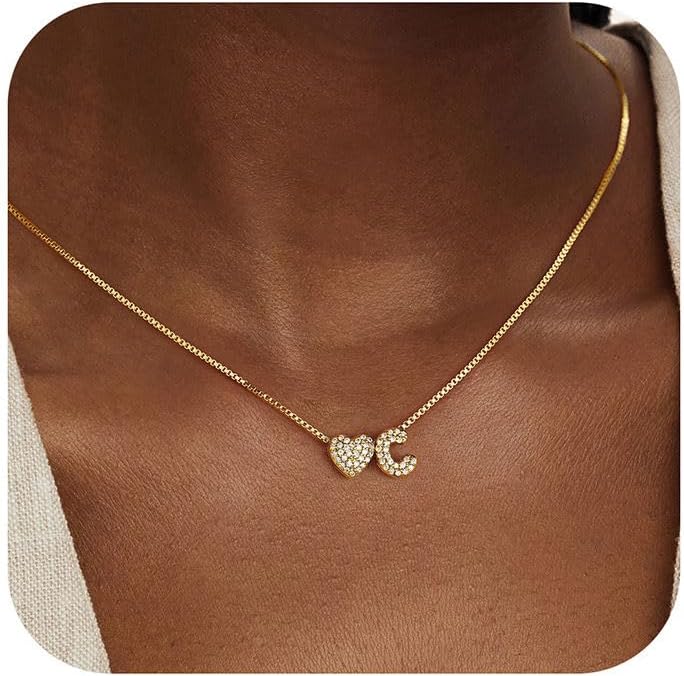 Turandoss Gold Heart Initial Necklace for Women – Dainty 18K-Gold-Plated Personalized Heart Letter Necklace Trendy Simple Cute Letter Necklace Gold Jewelry Birthday Gifts for Women Girls