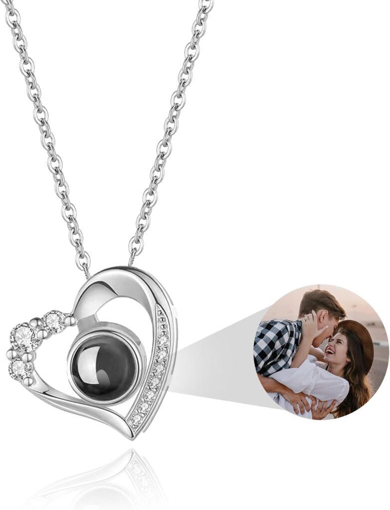 Easycosy Personalized Picture Necklace Projection Necklace with Photo Inside – Custom Photo Heart Pendant Necklace – Photo Gifts Christmas Birthday Love Memorial Gifts for Girlfriend Wife Women