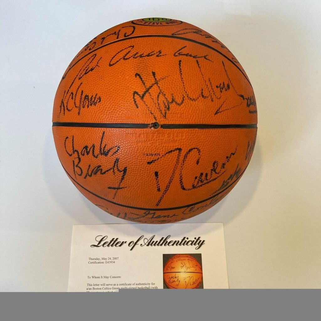 Chuck Cooper Boston Celtics HOF Legends Signed Basketball 28 Sigs PSA DNA Rare! – Autographed Basketballs
