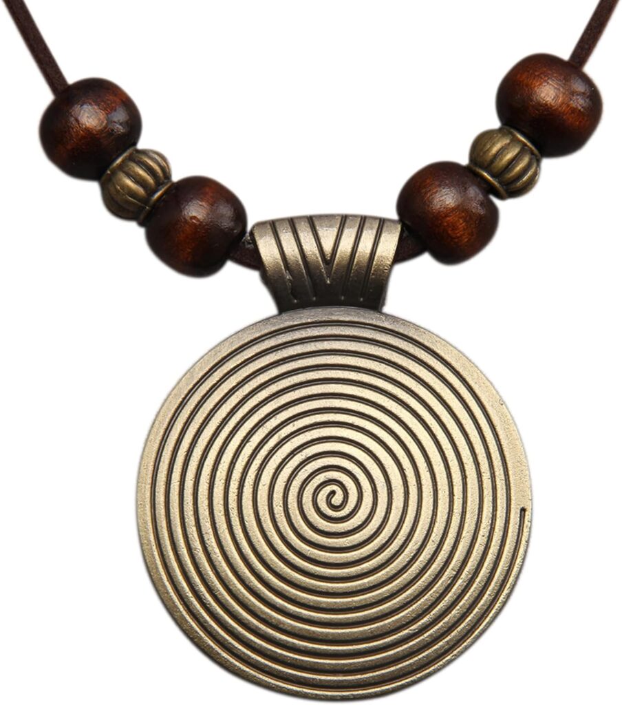 Boho Necklaces for Women Long Wooden Pendant Vintage Necklace Sweater Chain Necklace Handmade Jewelry