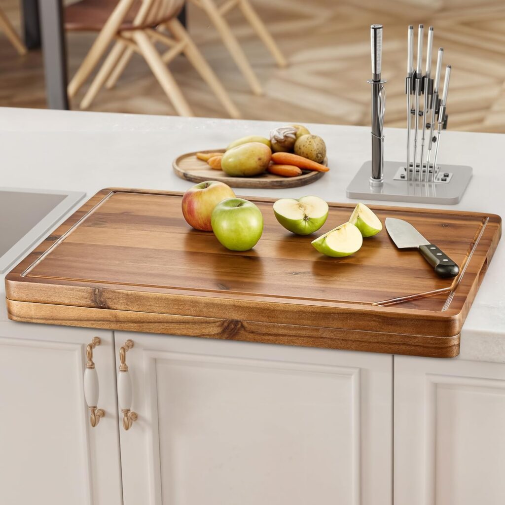 Acacia Wood Cutting Board and Chopping Board with Handle for Meat, Cheese Board, Vegetables, Bread, and Charcuterie Board – Wooden Serving Board for Kitchen, Dining Room (24″ x 18″)