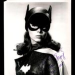 Yvonne Craig PSA DNA Signed 8×10 Photo Autograph Bat Girl