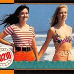 Shannen Doherty & Jennie Garth trading card (Beverly Hills 90210, Beach) 1991 Topps #62