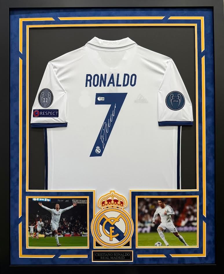 Cristiano Ronaldo Autographed Hand Signed Custom Framed Jersey – Beckett COA