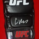 UFC MMA CHAMP CAIN VELASQUEZ Signed Glove Beckett COA BL20739 – Autographed UFC Gloves