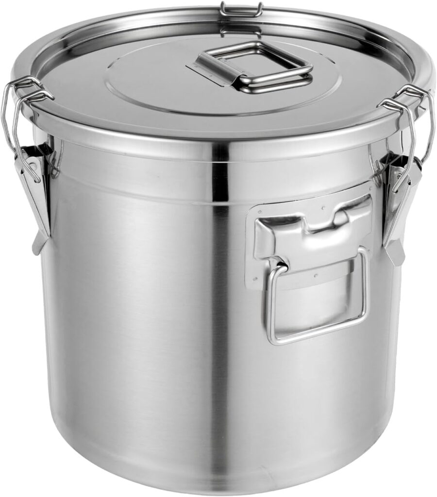 DYNAMI 5.5Gal 304 Stainless Steel Airtight Container with Lid and Locking Clamp,17-38Lbs Metal Bucket Large Stainless Steel Canisters for Kitchen,Dog Food/Bird Seed/Coffee Storage Container(21L)