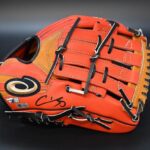 Shohei Ohtani Signed Game Model ASICS Glove MLB Holo Fanatics Baseball Angels – Autographed MLB Gloves