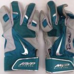 Robinson Cano Autographed Seattle Mariners Game Used Nike Batting Gloves With Signed Certificate SKU #138702 – MLB Game Used Gloves