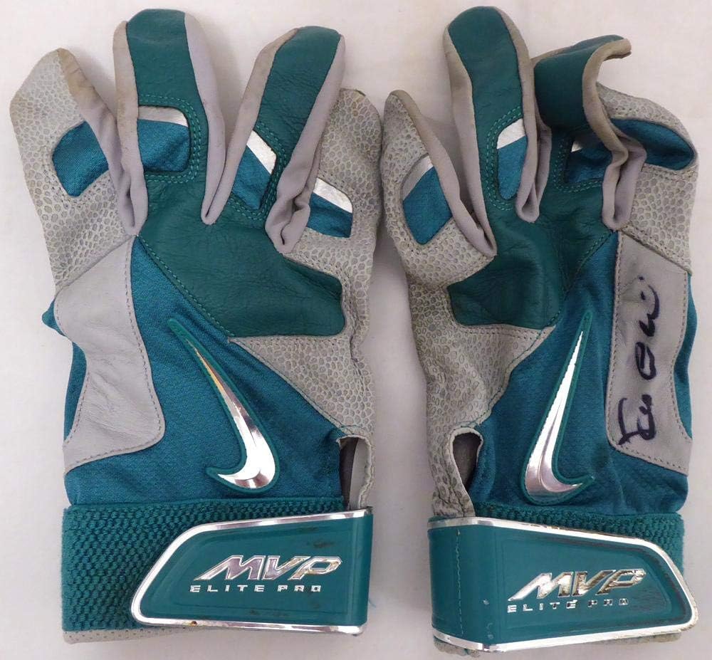 Robinson Cano Autographed Seattle Mariners Game Used Nike Batting Gloves With Signed Certificate SKU #138702 – MLB Game Used Gloves