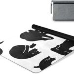 Cute Chubby Frog Yoga Mat, 71 x 26 Inch Non-slip Yoga Mats Folding Travel Exercise Mat Indoor Outdoor Gym Pilates with Storage Bag for Women Men