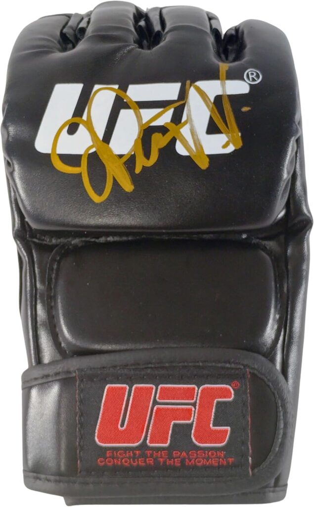 Julianna Pena Signed MMA Glove Beckett Authentic Autograph UFC Ultimate Fighting Championship Gloves Sports Memorabilia Gifts for Men and Women