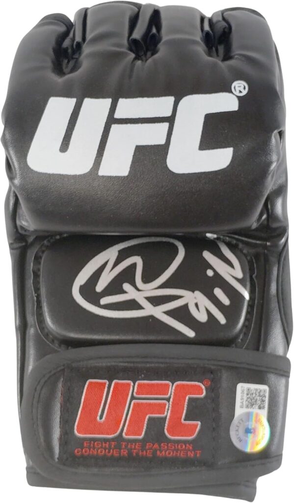 Max Griffin Signed UFC Glove Beckett Authenticated MMA Autograph Ultimate Fighting Championship Autographed Gloves Boxing Auto Memorabilia