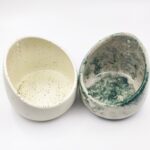 Pottery HerbStripper Bowl,Herb Stripper Bowl Ceramic, Handmade Pottery Herb Stripper Tool for Dishwasher and Microwave,Different Round Hole Sizes for Peeling off the Leafy (2 Pcs)