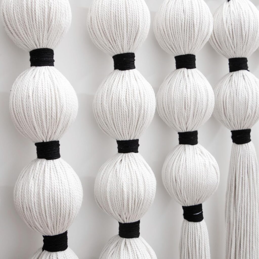 HYVAKUPPA Large Macrame Wall Hanging Boho Woven Tapestry Wall Decor Yarn Art Bohemian Handwoven Sphericity Cotton Textile Tapestry for Living Room Bedroom