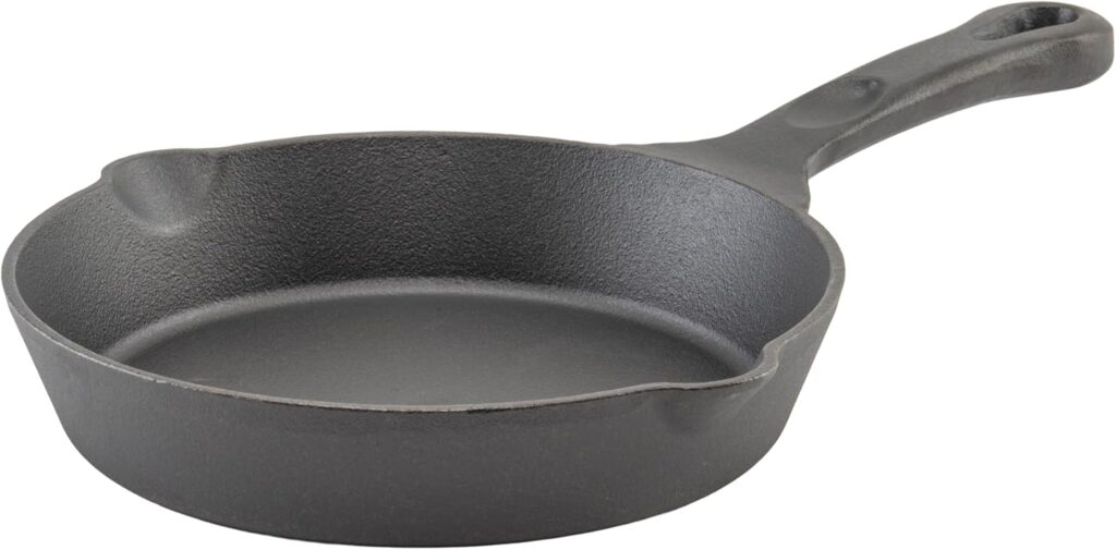 Winco Commercial-Grade Cast Iron Skillet with Handle, 8″