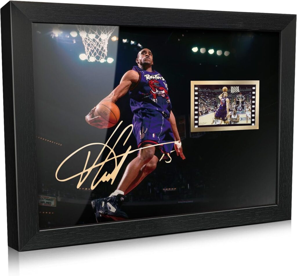 ORIMAMI The King of Dunk Vince Carter Poster Desktop Framed Photo Gift 8×6 Inches,with Signed and 1x35mm Film Mini Cell Display,Great Memorabilia Gifts for Basketball Fans