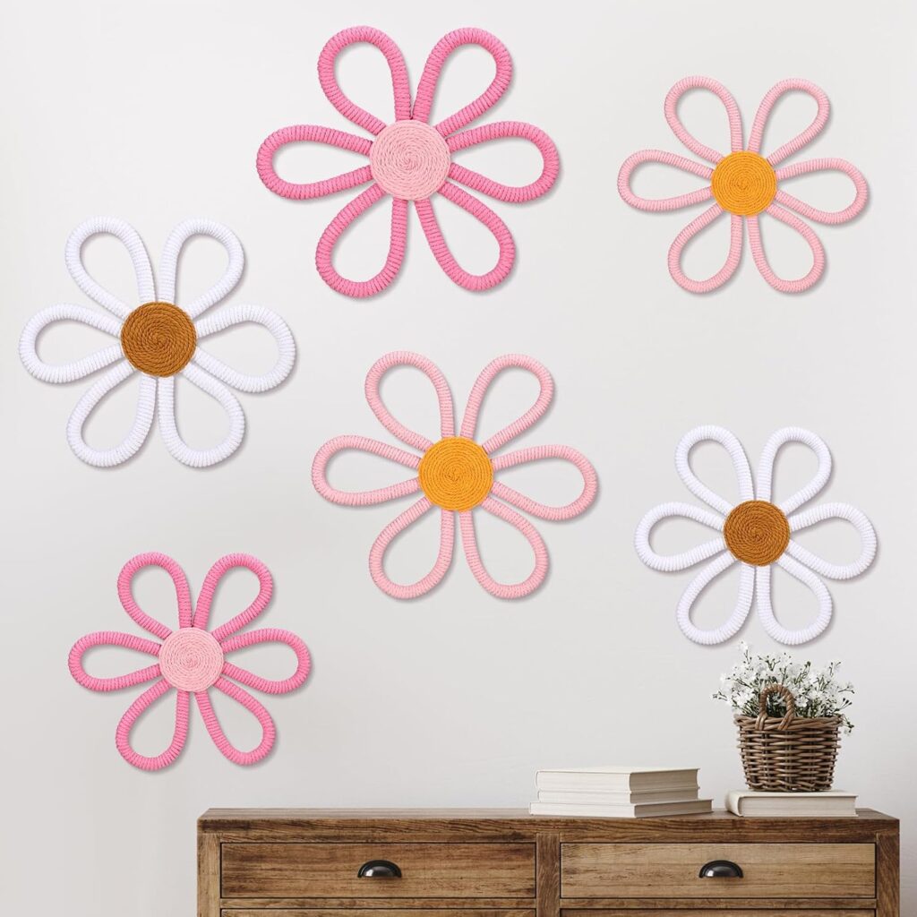Barydat 6 Pcs Boho Nursery Decor Daisy Flower Woven Macrame Wall Hanging 3 Size Daisy Flower Wall Decor Bohemian Nursery Decorations for Home Dorm Art(Cute Color)