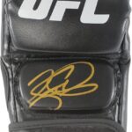 Kelvin Gastelum Signed UFC Glove Beckett Authenticated MMA Autograph Ultimate Fighting Championship Gloves Boxing and Sports Memorabilia Gifts for Him and Her