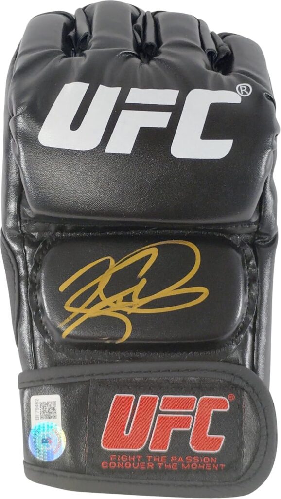 Kelvin Gastelum Signed UFC Glove Beckett Authenticated MMA Autograph Ultimate Fighting Championship Gloves Boxing and Sports Memorabilia Gifts for Him and Her