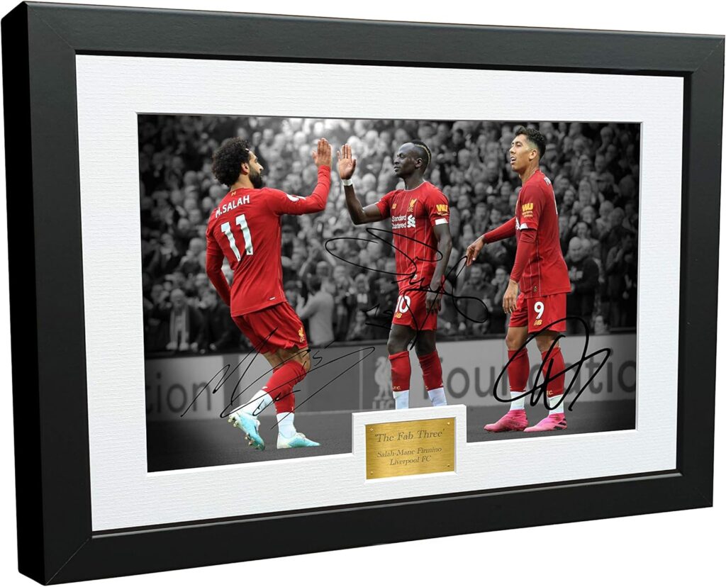 Kitbags & Lockers ‘The Fab Three’ – Mohamed Mo Salah Sadio Mane Roberto Firmino 12×8 A4 Signed Liverpool FC – Autographed Photo Photograph Picture Frame Gift