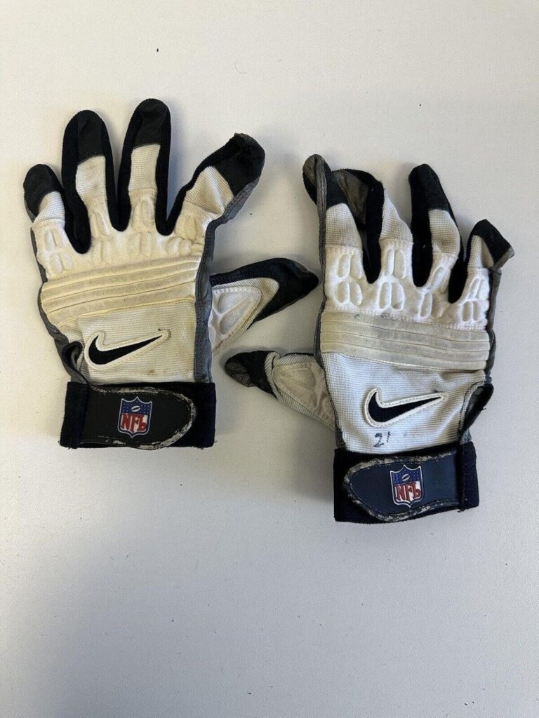 c. 2000 Victor #21 New York Jets NFL Game Used SIGNED Nike Football Gloves – NFL Game Used Footballs