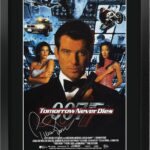 HWC Trading James Bond – Tomorrow Never Dies Movie Poster Pierce Brosnan Signed 16 x 12 inch Framed Gift Printed Autograph Film Print Photo Picture Display – 16″ x 12″ Framed