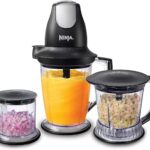 Ninja QB1004 Blender/Food Processor with 450-Watt Base, 48oz Pitcher, 16oz Chopper Bowl, and 40oz Processor Bowl for Shakes, Smoothies, and Meal Prep,Black