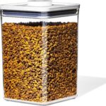 OXO Good Grips Pet POP Container – 4.4 Qt/4.2 L with Scoop |Ideal for up to 4lbs of Dog Food or 3.5lbs of Cat Food, Airtight Storage Container, BPA Free